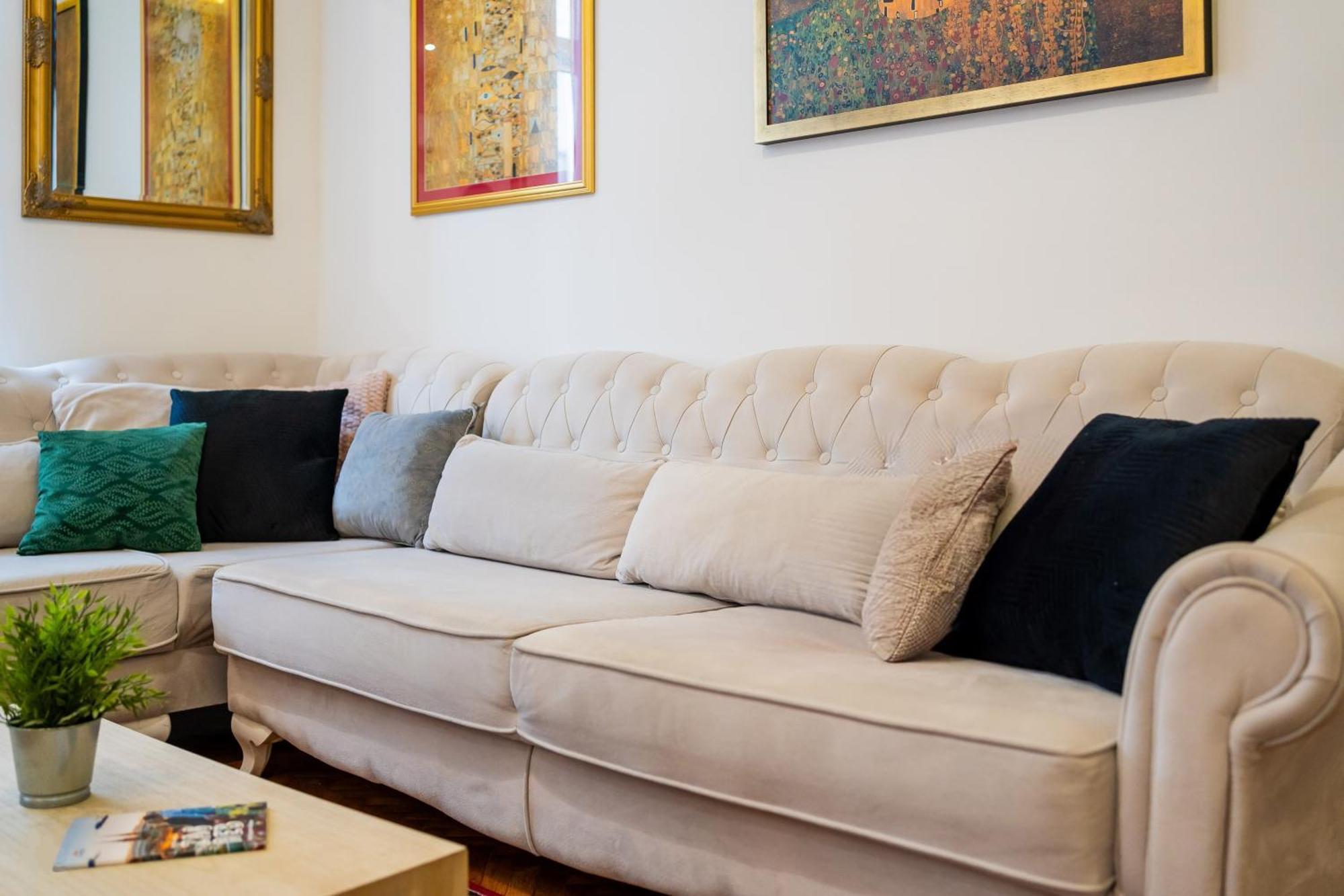 Aurelia Antik Apartments & Rooms, Zagreb City Center Экстерьер фото